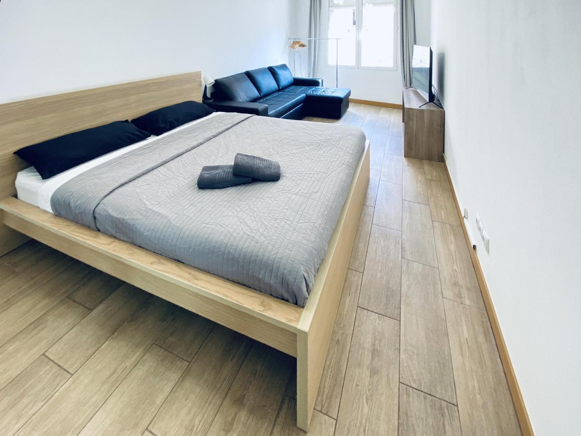 Apl Sants Lofts Bcn Fira Camp Nou Apartment *